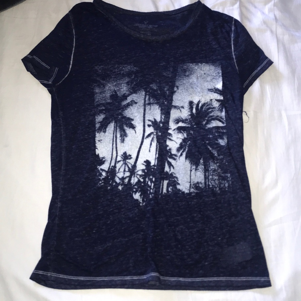 American Eagle shirt